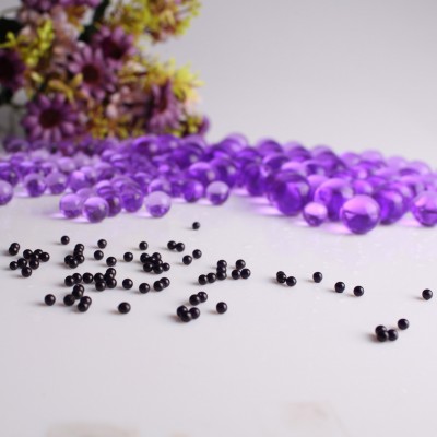 Decorative gel beads with fragrant oil